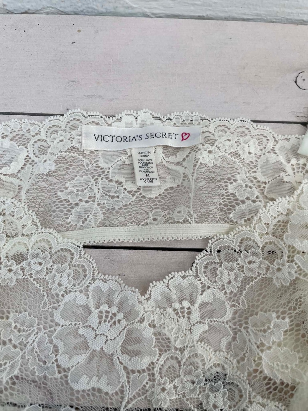 Victoria's Secret Ivory Lace & Chiffon Babydoll Chemise - Picture 6 of 9